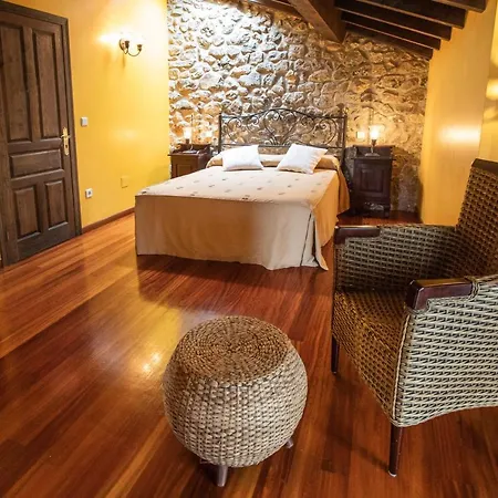 La Vega De Пендуэлес