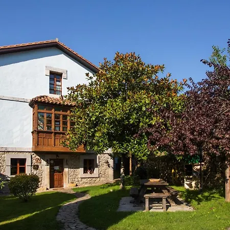 La Vega De Country house *